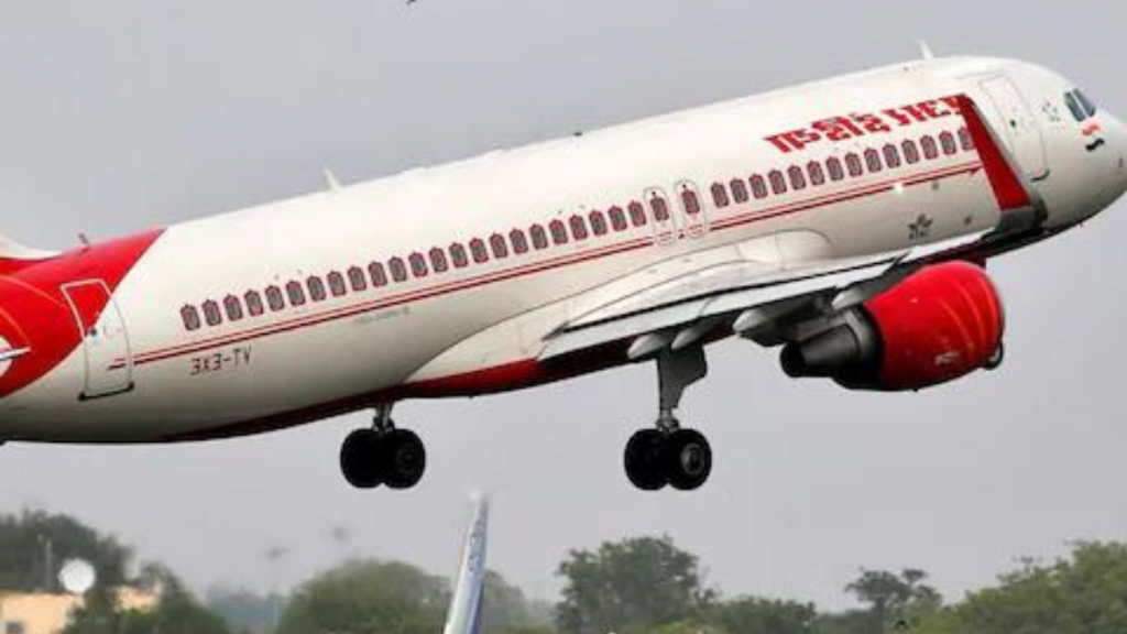 Air India Flight Bomb Threat:तिरुवनंतपुरम एयरपोर्ट पर बम की धमकी से मचा हड़कंप