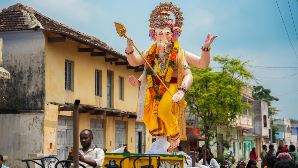 Ganesh Chaturthi history in hindi:गणपति विसर्जन की परंपरा