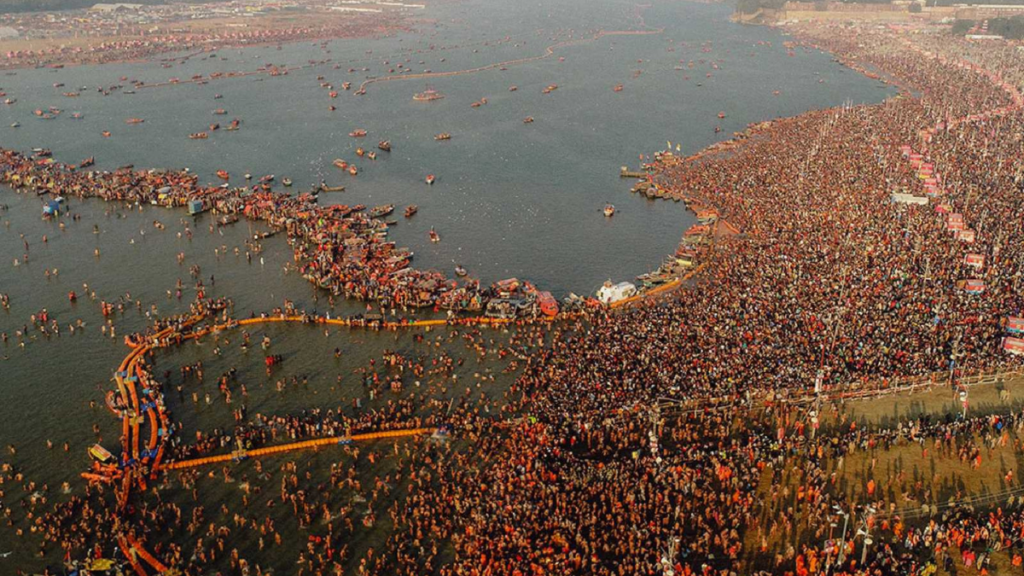 Maha Kumbh Prayagraj 2025 Hindi date-60 लाख से अधिक लोग त्रिवेणी संगम में डुबकी लगा चुके